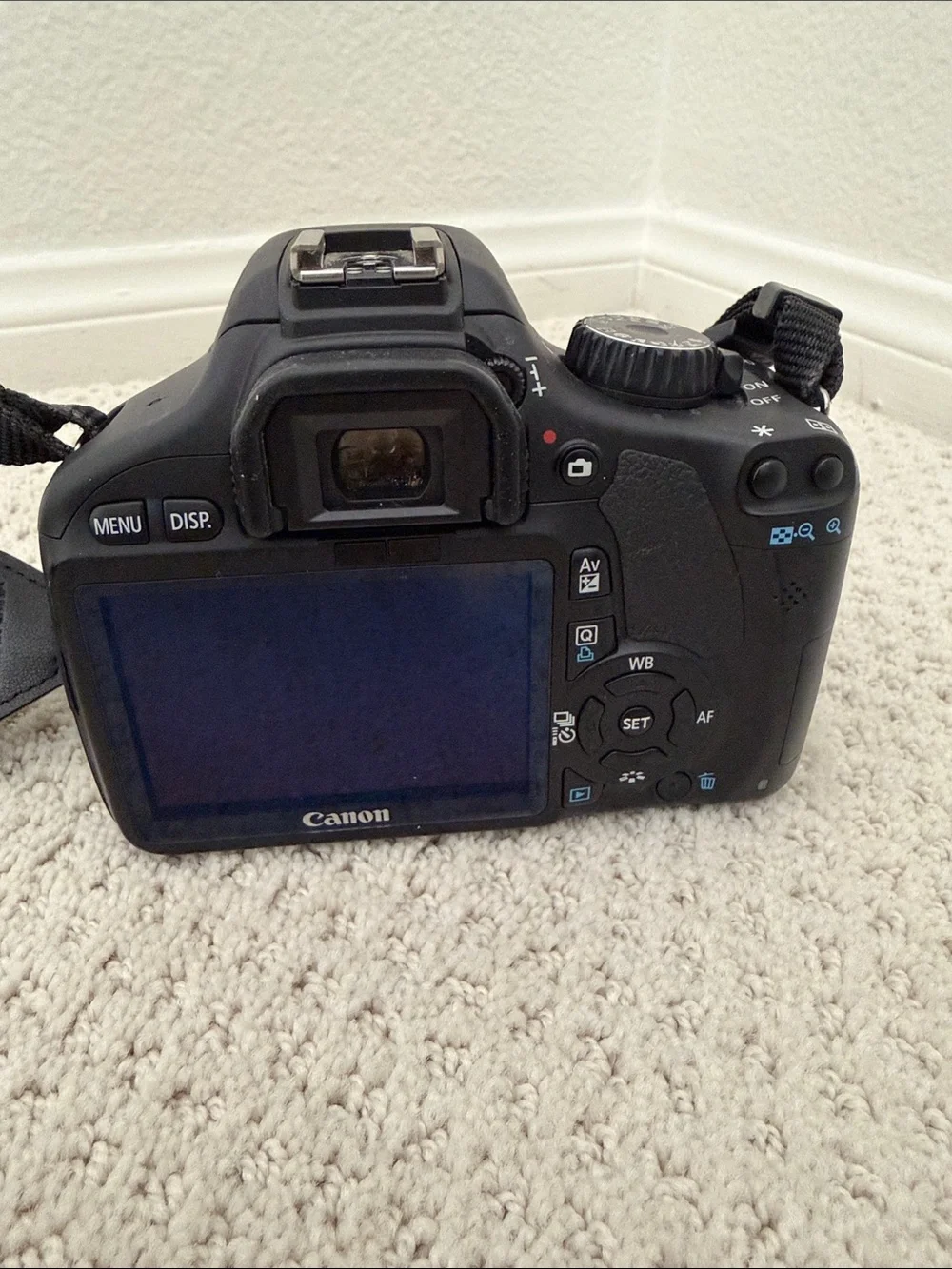 Canon EOS Rebel T2i Bundle